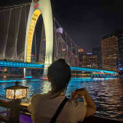 大悦的广场舞呀--悦来越好-佚名