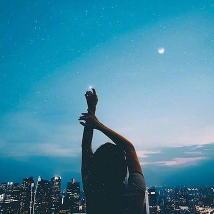 一个人的情歌--瞳芯-佚名