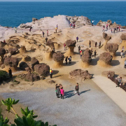 岁月留痕--礁石-佚名