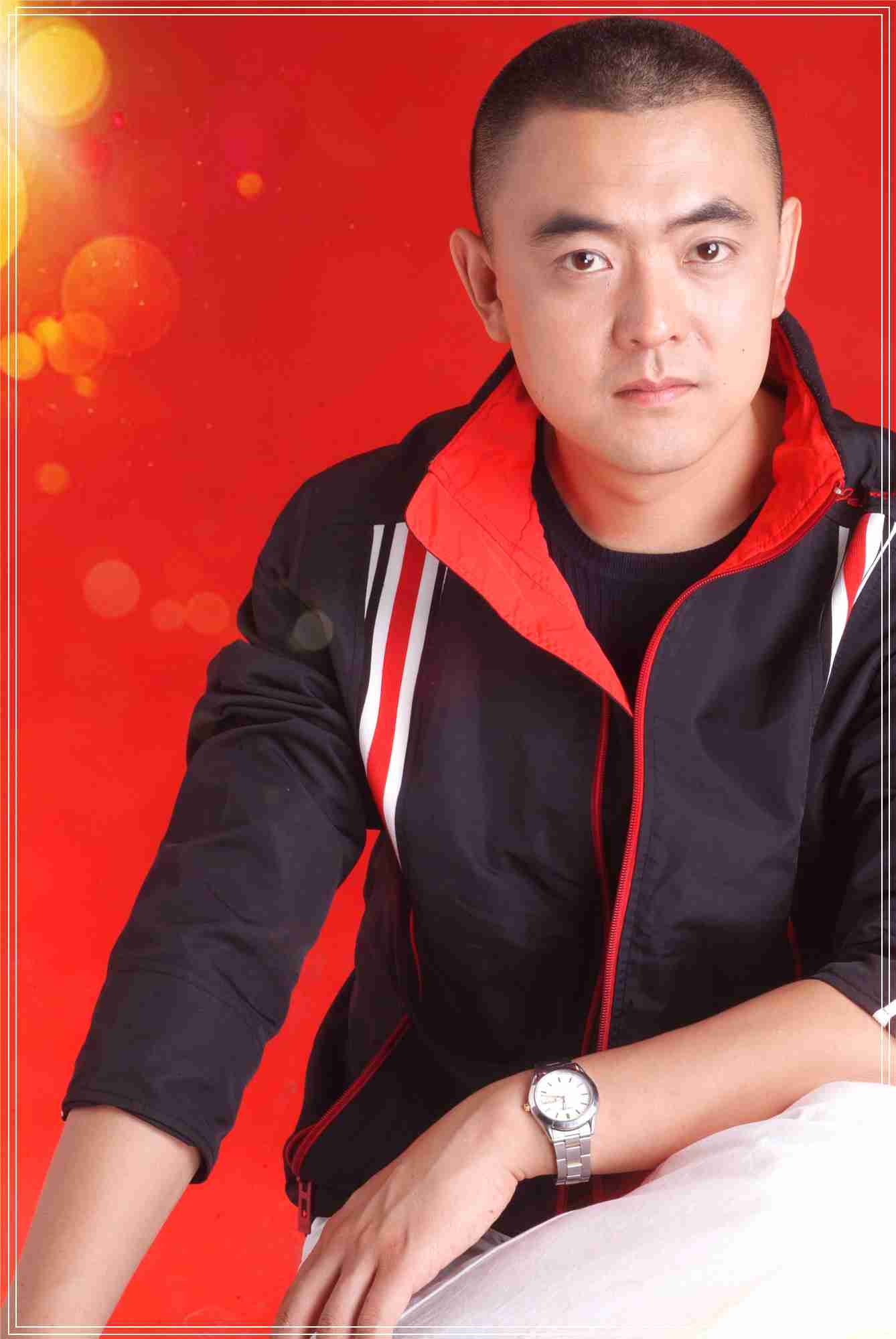 愿锋叔的声音带给你一丝温暖--锋锋叔叔-佚名