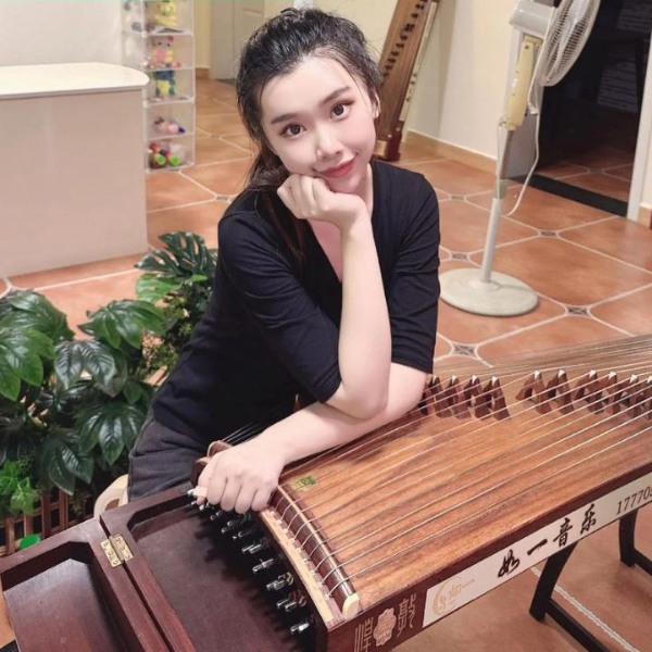 古筝钢琴乐曲